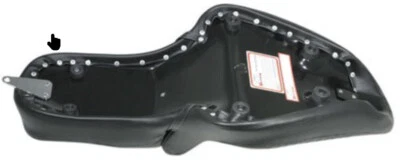 Mustang 04-21 Harley Sportster Duke 1 peça prateleira de assento - Preto - Imagem 1 de 2