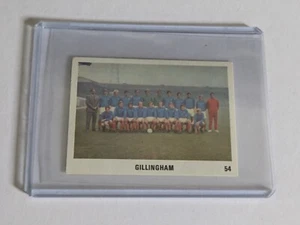 Tarjeta intercambiable de fútbol americano Gillingham 1970-71 The Sun #54 foto del equipo - Imagen 1 de 5