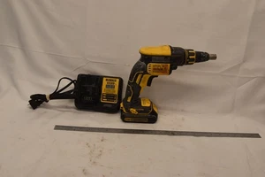 Dewalt DCF620 20v MAX XR Drywall Screwgun, 1-1.5Ah Battery, 1-DCB112 Charger - Picture 1 of 11