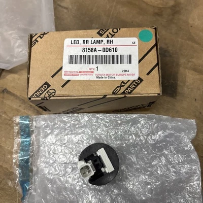 Genuine Toyota Rear Combination Stop Lamp Spare LED Fits Yaris 8158A-0D610 - Image 1 of 4