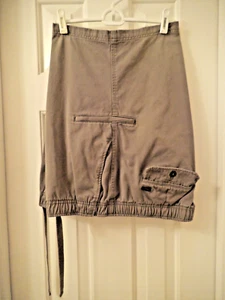 IZOD MENS SHORTS 38 GRAY 100% COTTON 5 POCKET W/DRAWSTRING 8” INSEAM - Picture 1 of 5