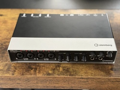 Steinberg UR44 6x4 USB 2.0 Audio Interface with MIDI I/O - Image 1 of 4