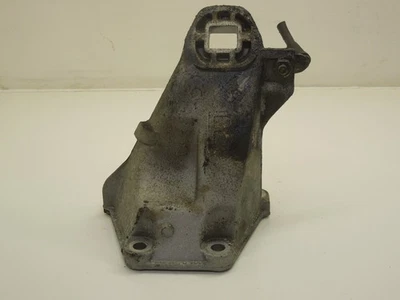 Audi 80 8C B4 2.6 OS Right Engine Mount Bracket 8A0199308H - Image 1 of 4