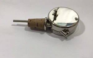 Tapón de botella musical vintage ~ caja de música suena mientras se vierte - Imagen 1 de 7