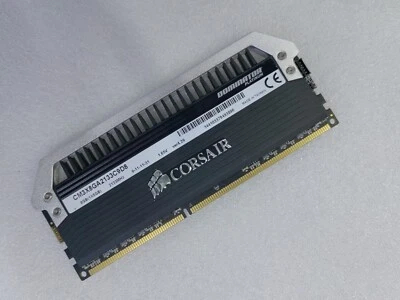 CORSAIR 8GB DDR3 2133 Desktop DIMM RAM Dominator PLATINUM CM3X8GA2133C9D8 240pin - Image 1 of 4