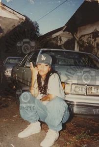 Vintage 1990's Photo  LATINA CHICANA LOS ANGELES CHOLA  192 LOWRIDER - Picture 1 of 2