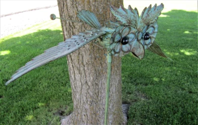 Wing Flapping Kinetic Metal Owl Yard Stake Wind Spinner Whirly-Gig Windmill - Image 1 of 4