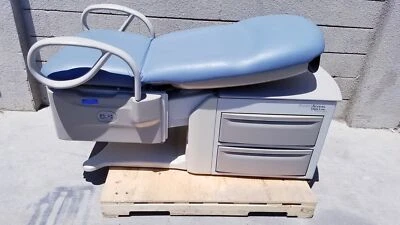 Mesa de examen Brewer Access alto-bajo Foto 1 de 4