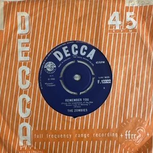 ZOMBIES - JUST OUT OF REACH / REMEMBER YOU - 60,s PSYCH MOD FREAK BEAT 45 - Bild 1 von 4