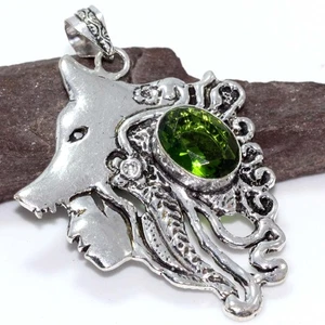 925 Silver Plated Wolf Peridot Ethnic Pendant Jewelry Size 2.5" AU U963 - Picture 1 of 3