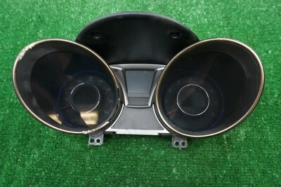 2013 2014 2015 2016 HYUNDAI GENESIS Speedometer Gauge Cluster OEM 94031-2M000 - Image 1 of 4