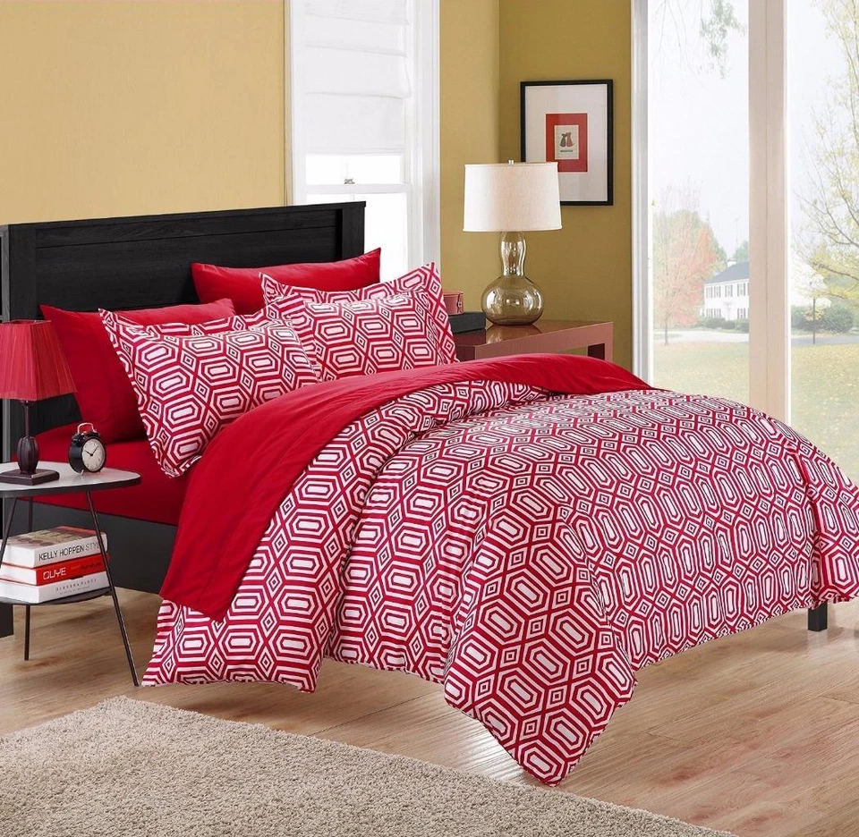 NEW Chic Home Tina Printed Contemporary 3 Piece Duvet Cover Set In Red, Queen! - Image 1 of 1