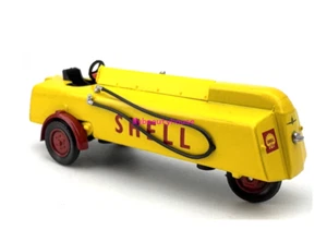 1:76 Yellow Thompson Airport Oiler Truck Model Diecast Metal Car - Picture 1 of 5