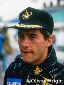 Ayrton Senna JPS Lotus um 1985 - Farbfoto - Bild 1 von 6