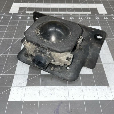 2014 2015 Durango Grand Cherokee Adaptive Cruise Control Radar Distance Sensing - Image 1 of 4