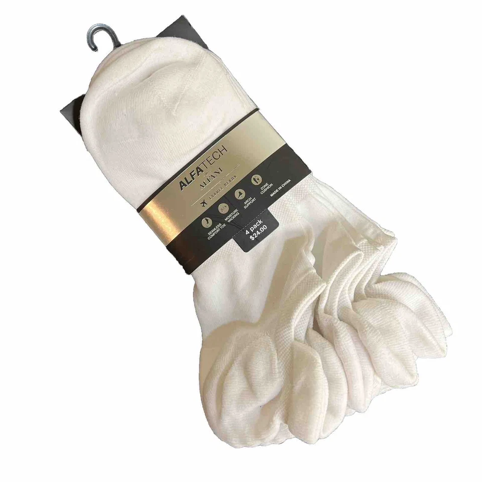 Paquete de 4 calcetines de viaje Alfani AlfaTech para hombre blancos 7-12 Foto 1 de 4