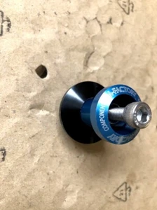 Swingarm Protector Yamaha R1 2004 - Picture 1 of 5