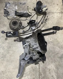 02-08 MINI COOPER S R53 R52 1.6L MANUAL TRANSMISSION GEAR CARRIER W/ CLUTCH OEM - Picture 1 of 5