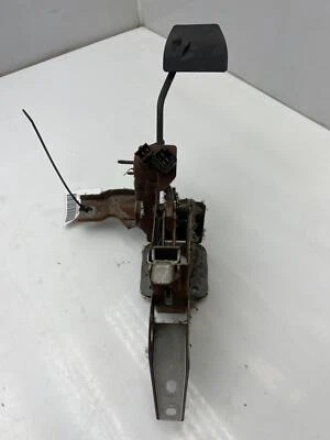 2007 - 2012 Nissan Altima Brake Pedal Assembly w/ Bracket OEM 46501-JA015 - Изображение 1 из 4