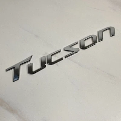 Hyundai Tucson 2010-2015 emblema logotipo insignia letras puerta trasera B3232 cromo Foto 1 de 4