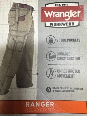 NWT Wrangler Workwear Ranger Relaxed Fit Cargo Style 9 Tool Pockets 40x32  Black - Image 1 of 4