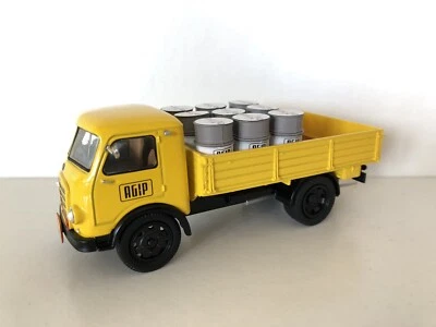 DE AGOSTINI 1:43 Camion d'epoca Vintage Trucks OM Leoncino 2à serie AGIP - Immagine 1 di 3