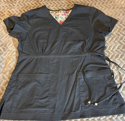 Blusa Médica KOI Kathy Peterson Gris Medio Calzoncillo Bolsillos Mezcla de Algodón Foto 1 de 4
