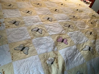 Vintage Butterfly Hand Stitched Family 83x93 Hand Quilted Some Damage As Is - Image 1 of 4