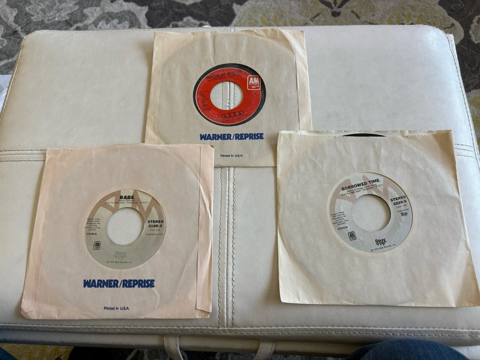 Lot Of 3 STYX Vinyl 45s BABE, Queen Of Spades, Borrowed Time All EX-NM - Image 1 of 4