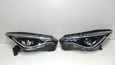 Frontscheinwerfer Renault Zoe 260102384R Xenon Ein Stück (Rechts oder Links) - Bild 1 von 4