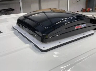 Maxxair Maxxfan roof adaptor for Crafter / MAN TGE 2017+ - image 1 of 4