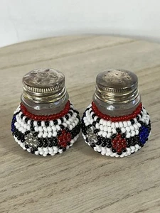 Viva Afrika Beaded Hand Made Salt Pepper Shaker By Thoko South Africa Approx 2” - Picture 1 of 11