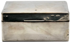 Sterling Silver Lidded Box Wood Lined- Rare Find - Hardy Bros Made in England. - Picture 1 of 9
