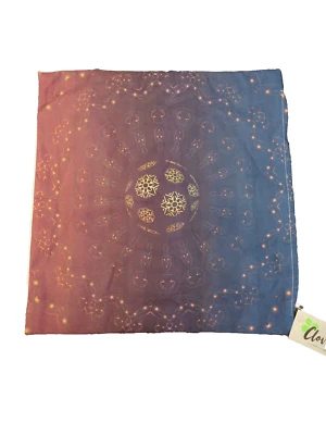ClovLeaf Circle Design Navy Pillow Case Cover 17 X 17 NEW - Image 1 of 4