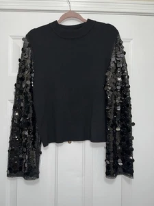 Madden Girl Size 1X Festive Holiday Party Sweater Sequins Long Bell Sleeve NWT - Picture 1 of 6