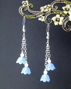 Pretty Blue and White Flowers Dangly Drop Earrings in Gift Bag - Picture 1 of 9