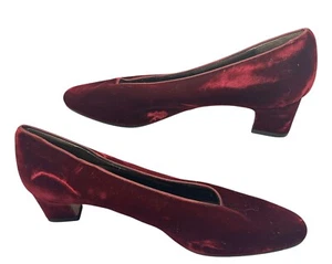 Talbots Velvet Burgundy Pump Heels Size 8.5 NARROW Almond Toe Made In Italy - Picture 1 of 10