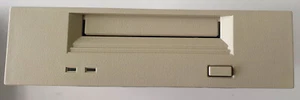 HP Bandlaufwerk / Streamer C1539-00125 4/8 GB SCSI 5.25'' - Bild 1 von 4