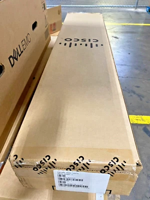 Cisco UCS C220 C240 M4 2U Ball Bearing Server Rack Rails, p/n:- 800-43376-02 NEW - Image 1 of 3