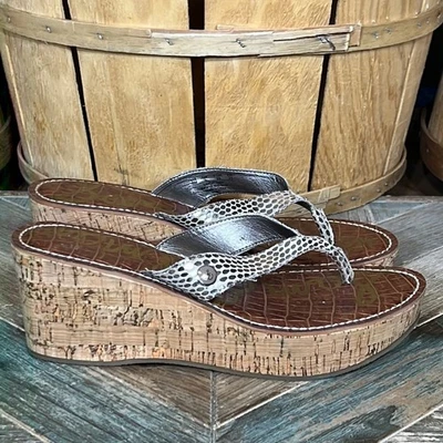 Sandalia Sam Edelman Romy Metálica Piel de Serpiente Cuero Corcho Cuña Tanga Mujer Talla 8 Foto 1 de 4