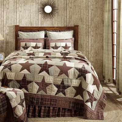 Primitive Queen Quilt Red Independence Day Patchwork Bedroom Decor VHC Brands - Image 1 of 4