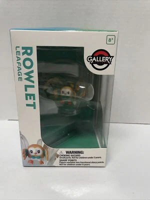 Boneco Pokemon Gallery Rowlet Leafage raro novo lacrado Pokémon Center - Imagem 1 de 4