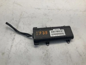 15-18 Mercedes W205 C-Class C 300 Recovery Transmitter Module Q - Picture 1 of 8