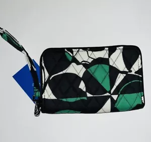 Vera Bradley RFID Grab & Go Wristlet Imperial Rose - Picture 1 of 2