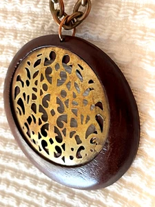 Collar Colgante Vintage Madera Boho Latón Grande Declaración Años 60 Marrón Años 70 - Imagen 1 de 8