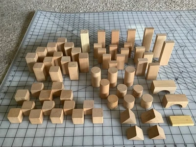 Лот из 62 ДЕРЕВЯННЫХ ФОРМ строительных блоков детские ДЕРЕВЯННЫЕ игрушки Монтессори рукоделие - Изображение 1 из 4