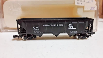 Con-Cor 4075STL N Scale C&O/Chesapeake & Ohio 3-Bay Coal Hopper (AA-311 - Image 1 of 4