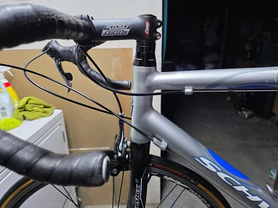 '04 Schwinn Fastback Comp 27 | Shimano 105 | Cuadro mediano | Fibra de carbono Foto 1 de 4