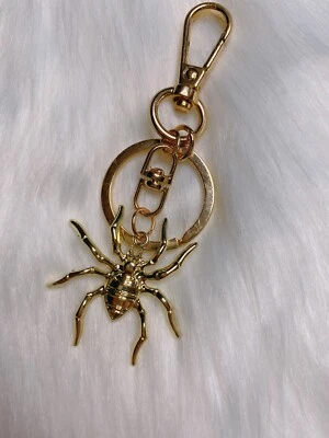 Llavero Araña Bolso Dije Color Dorado Nuevo Hecho a Mano Hágalo Usted Mismo Regalo de Halloween Foto 1 de 2