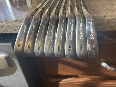 Cleveland CG Red 3-PW Iron Set Tour Spec MCT TT S300 Stiff Dynamic Gold Flex RH - Image 1 of 4